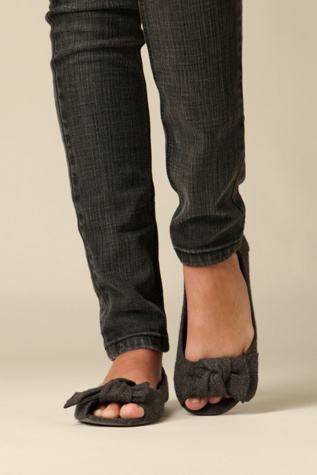 Knotted Flannel Peep Toe