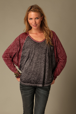 Washed Black/burgundy
