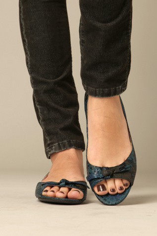 Cassie Flat