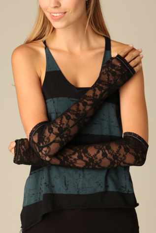 Long Lace Fingerless Sleeve