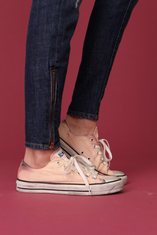 Distressed Overdyed Converse Low