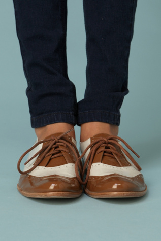 Tobacco/Off White