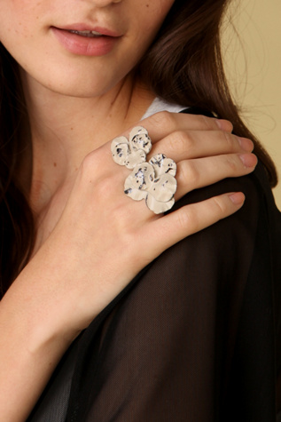 Antiqued Flower Rings