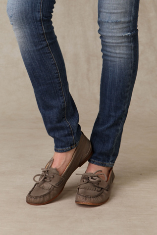 Tumbled Loafer