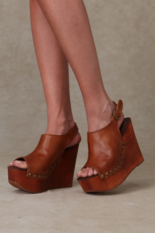 Slingback Wood Platform