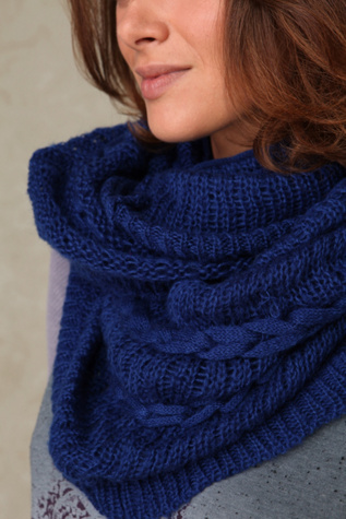 Braided Cable Mobius