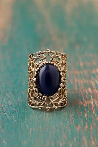 Copolla Crest Ring