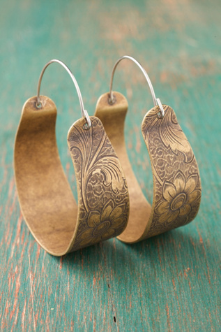 Petals Engraved Hoops