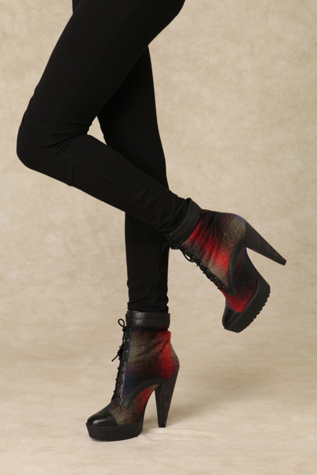 Dayton Flannel Bootie