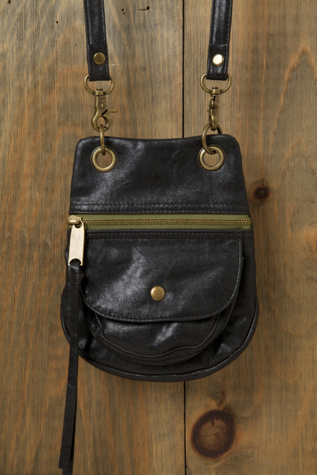 Comanche Pocket Crossbody