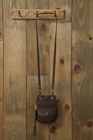Comanche Pocket Crossbody