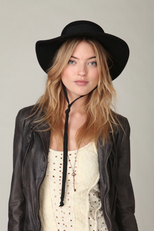 Casey Wide Brim Hat