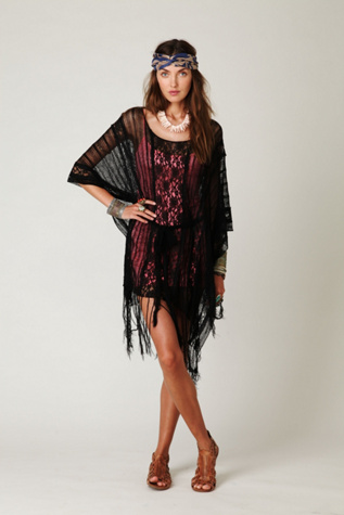 Runaway Lace Kaftan