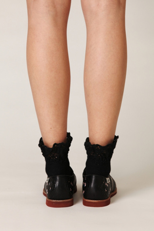 Black / Black