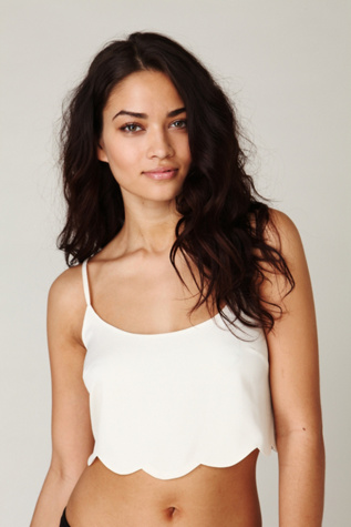 Scalloped Lace Back Crop Top