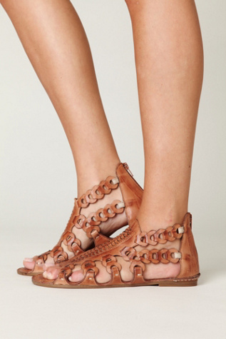 Patras Linked Sandal