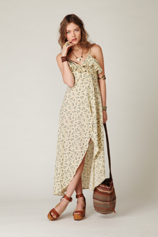 Pretty In Peonies Dress