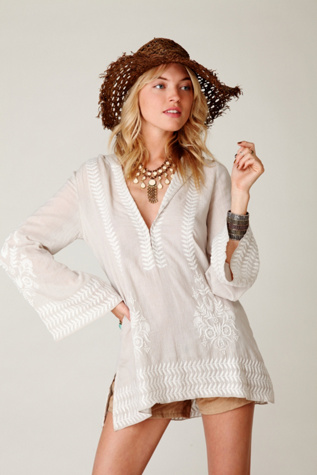Embroidered Flora Pullover