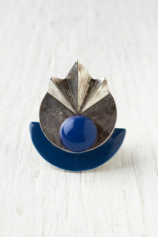 Metropolis Ring