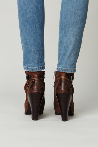 Medium Brown