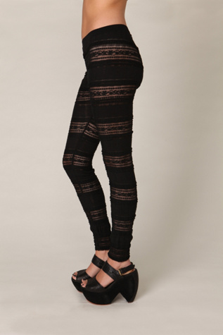 Ruffle Legging