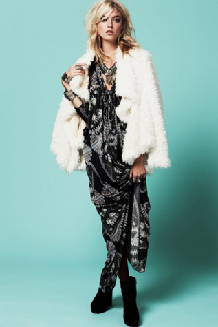 Printed Open Shoulder Kaftan