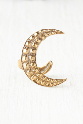 Crest Moon Wrap Ring