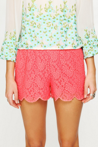 Scalloped Lace Skort