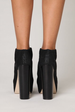 Black Slashed Nubuck