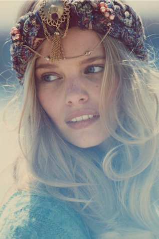 Tadefi Embellished Turban