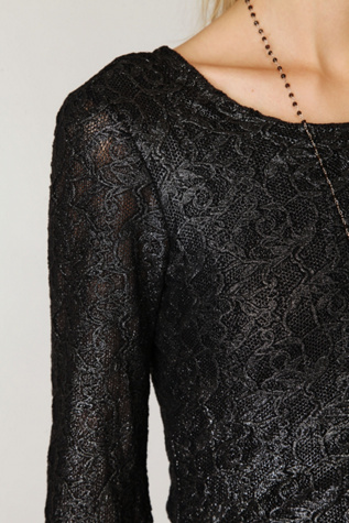 Black Waxy Lace