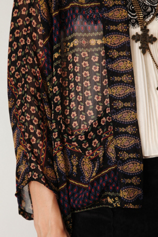 Paisley Printed Kimono