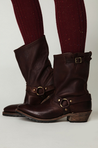 Eli Harness Boot