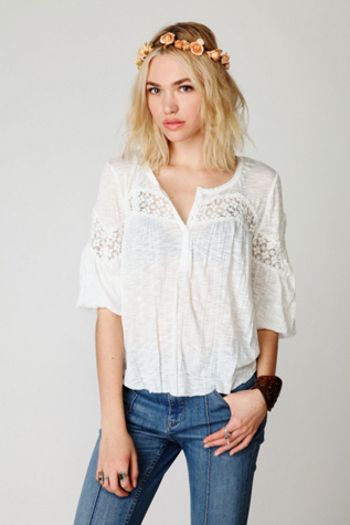 Long Sleeve Crinkle and Lace Top