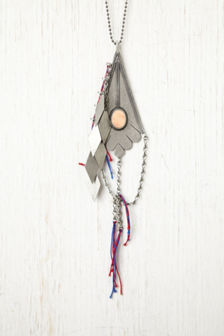 Loma Tribal Pendant