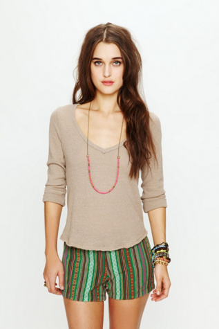 FG VNeck Pullover