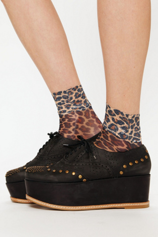 Ness Stacked Wingtip
