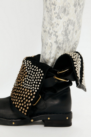 Hunter Stud Boot