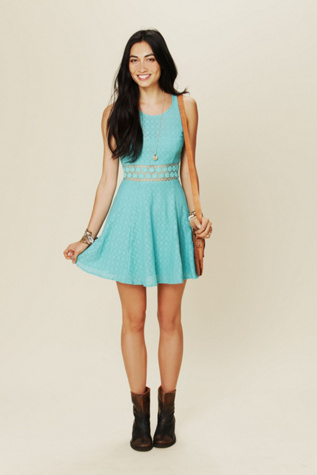 Fitted With Daisies Dress