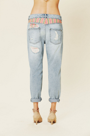 VINTAGE BLUE