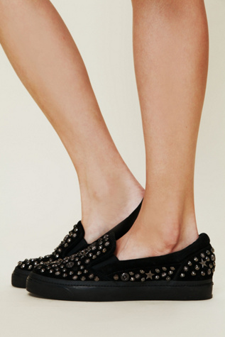 Mckay Studded Sneaker