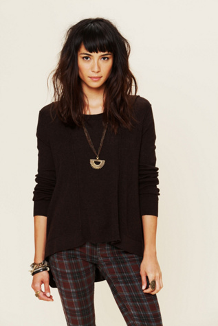 Long Sleeve Boxy Lace Back Pullover