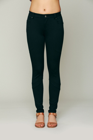 Seams Cool Knit Legging
