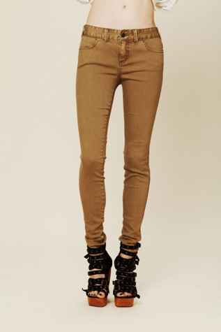 KHAKI GREEN