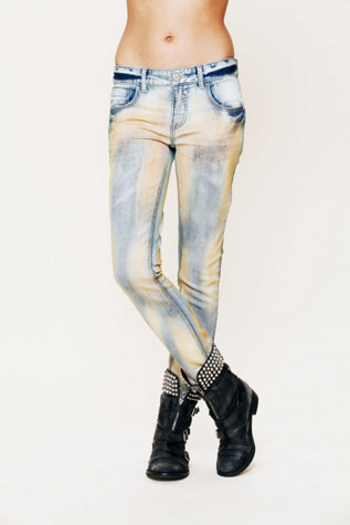 5 Pocket Slim Slouch Jeans