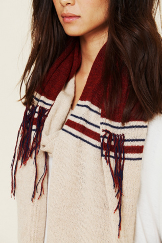 Cream / Red