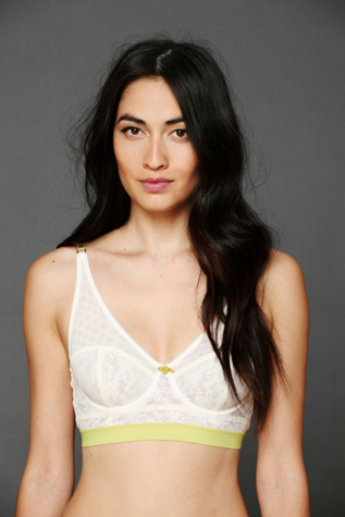 Elastic Trim Bra
