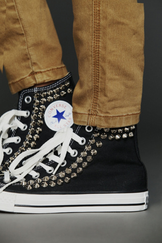 Tommy Studded Chucks