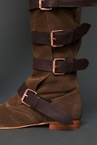 Titan Buckle Boot