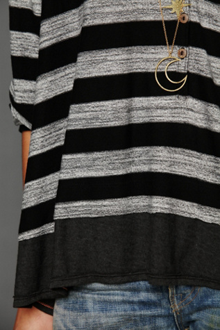 Ivory / Black